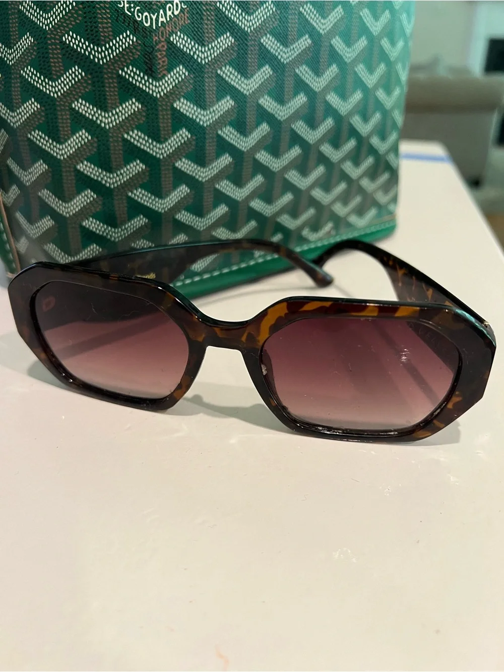 Velvet Tortoiseshell Oversized Sunglasses Gradient Lenses